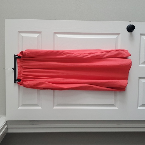 Liz Lange Maternity High Low Skirt in Vibrant Coral - Picture 2 of 3